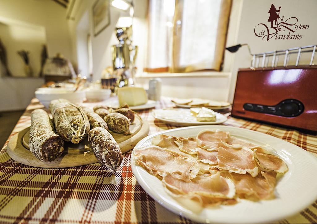 فندق Il Ristoro Del Viandante Offagna المظهر الخارجي الصورة